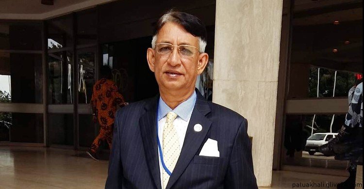 মুহিব রাতের ভোটে এমপি বলা সাবেক প্রতিমন্ত্রীকে শোকজ