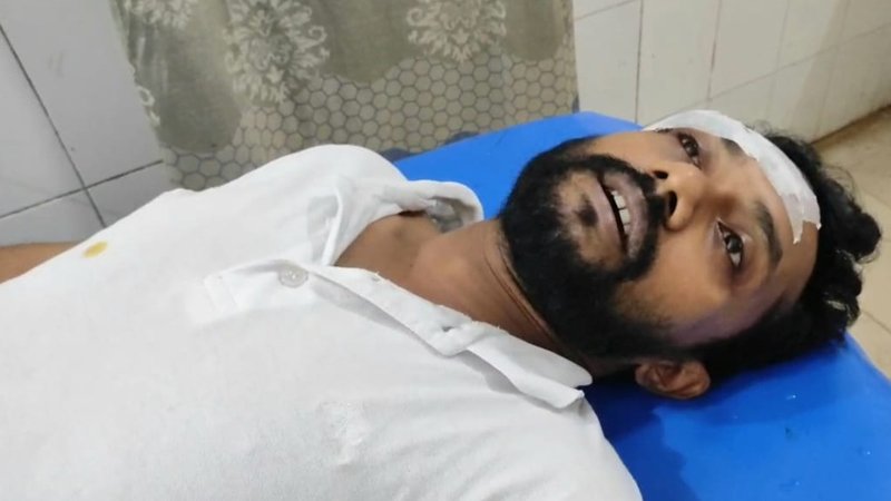 গণমাধ্যমকর্মীকে পিটিয়ে জখম